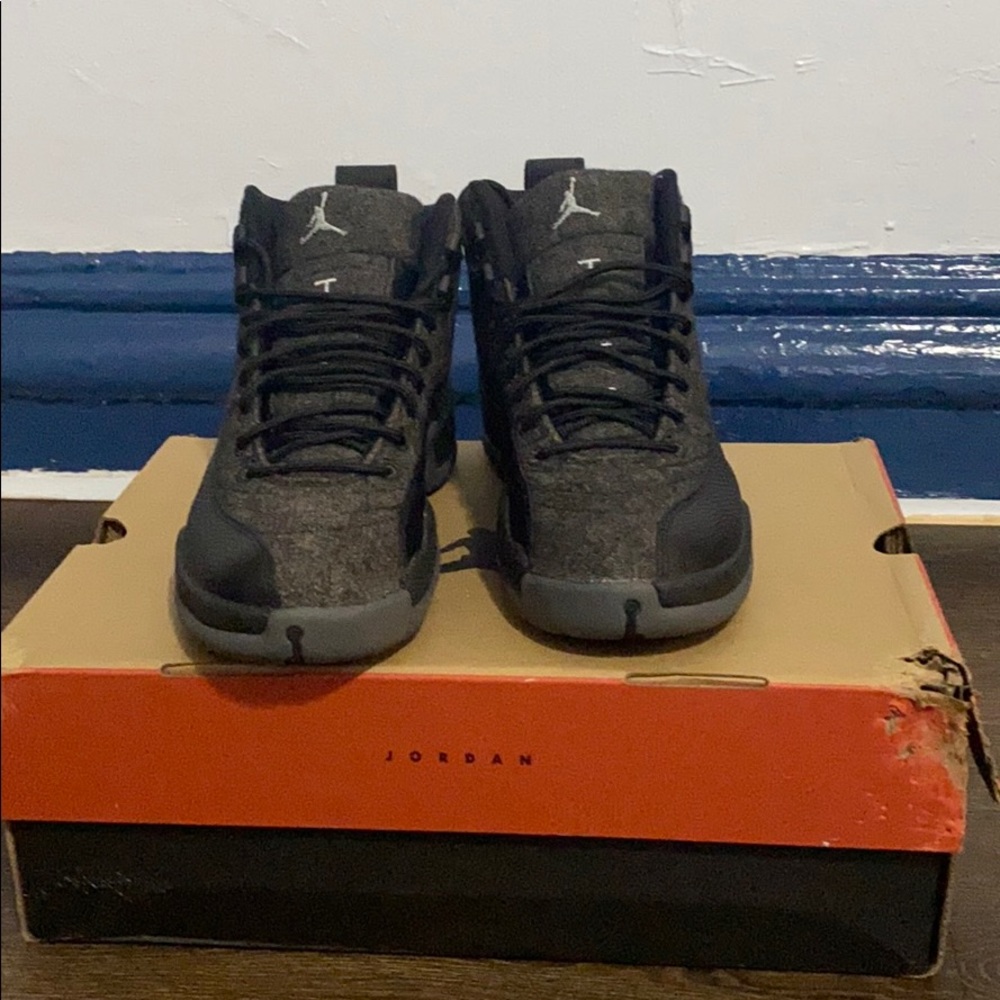 Jordan 12 retro wool grey
